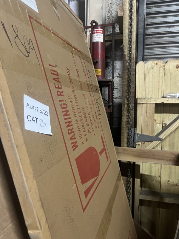 AUCT 6722 CAT 29 - Image 2