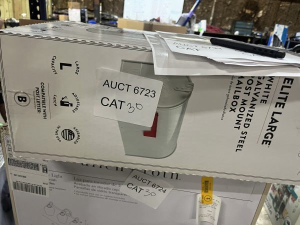 AUCT 6723 CAT 30 - Image 2