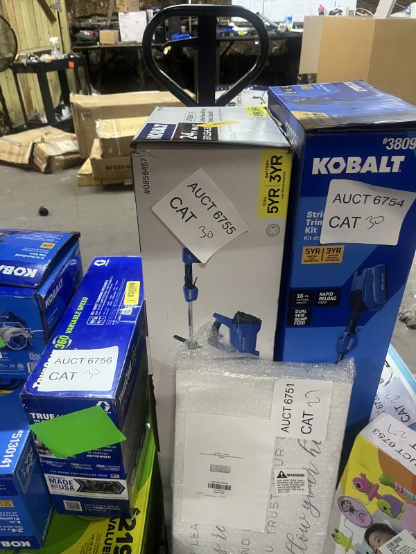 AUCT 6755 CAT 30 - Image 2
