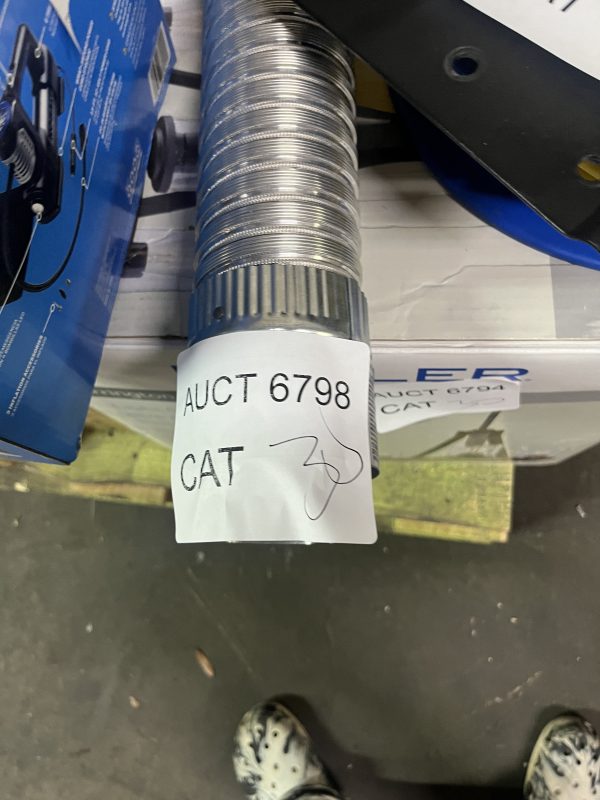 AUCT 6798 CAT 30 - Image 2