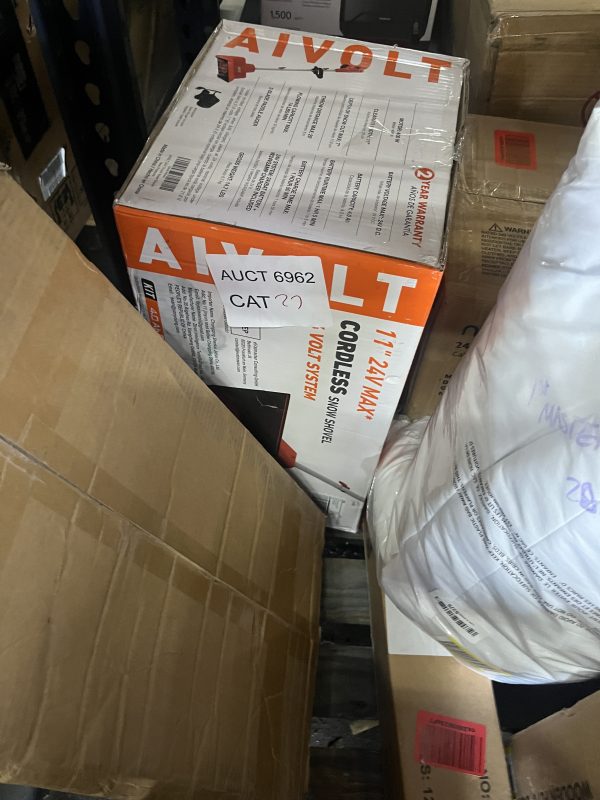AUCT 6962 CAT 27 - Image 2