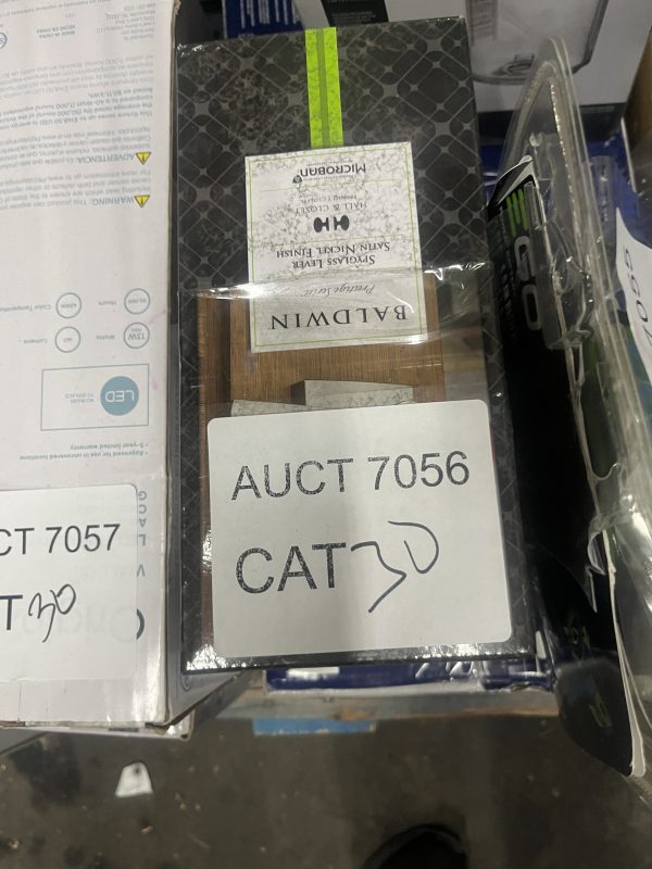 AUCT 7056 CAT 30 - Image 2