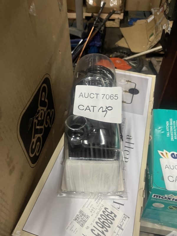 AUCT 7065 CAT 30 - Image 2