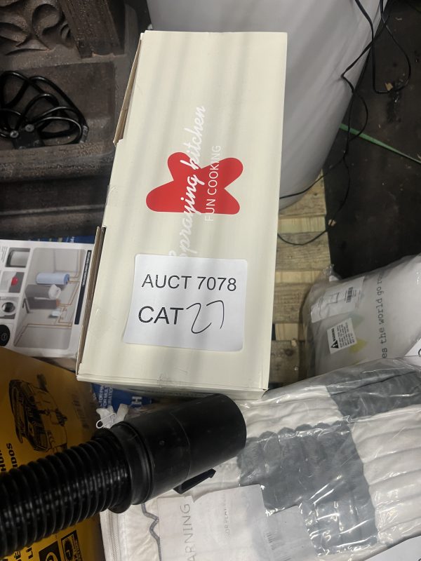 AUCT 7078 CAT 27 - Image 2