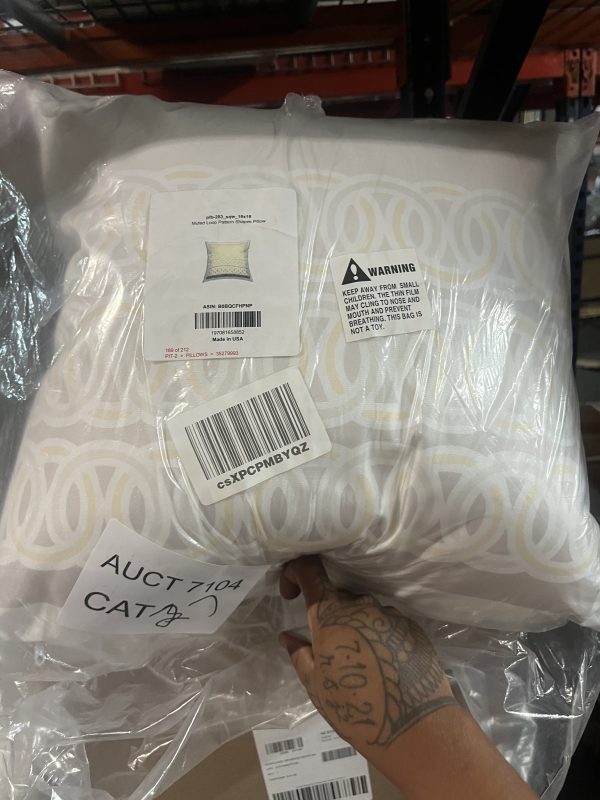 AUCT 7104 CAT 27 - Image 3