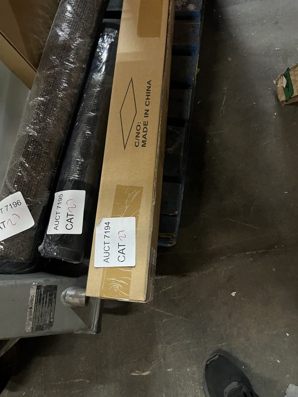 AUCT 7194 CAT 27 - Image 2