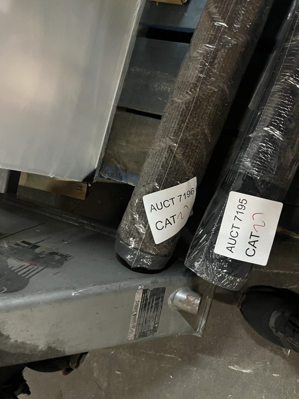 AUCT 7196 CAT 27 - Image 2