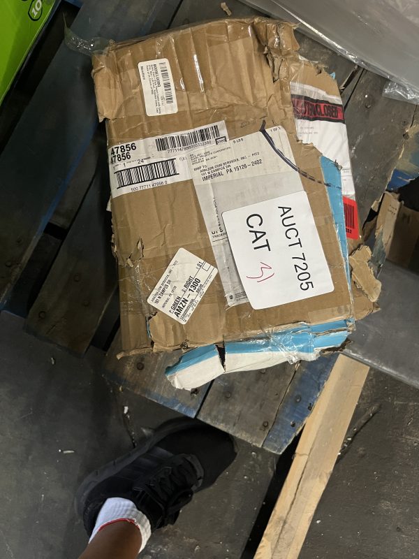 AUCT 7205 CAT 31 - Image 2