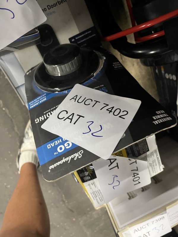 AUCT 7402 CAT 32 - Image 2