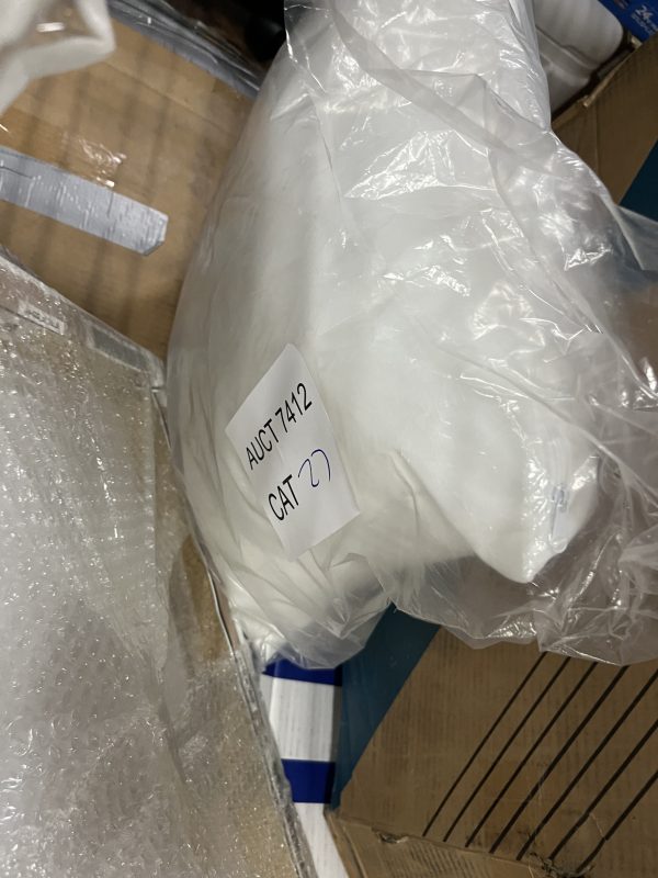 AUCT 7412 CAT 27 - Image 2