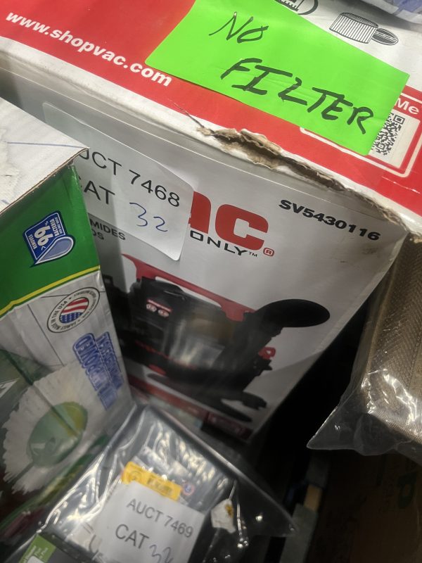 AUCT 7468 CAT 32 - Image 2