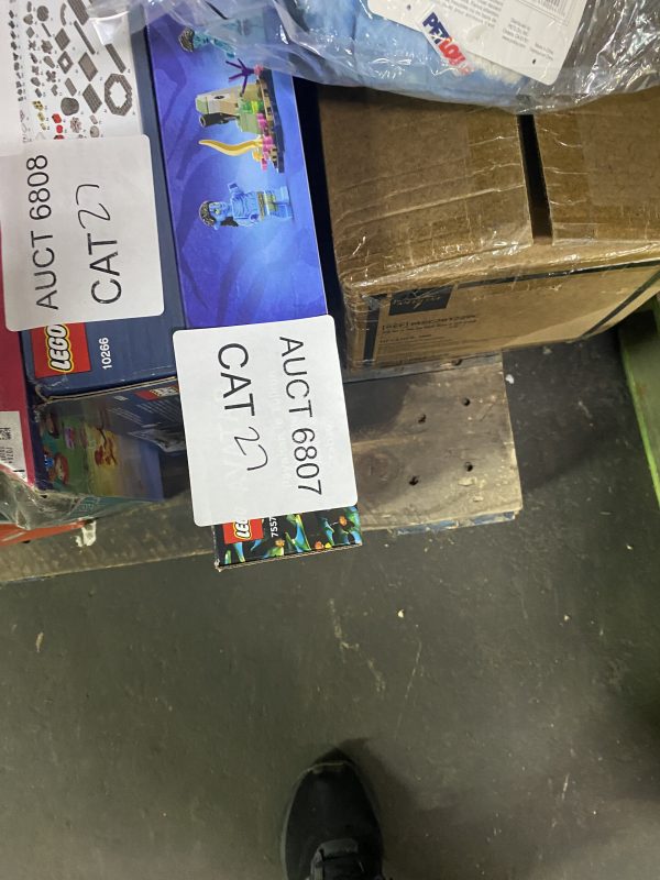 AUCT 6807 CAT 27 - Image 2