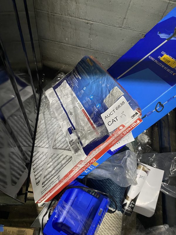 AUCT 6838 CAT 30 - Image 2