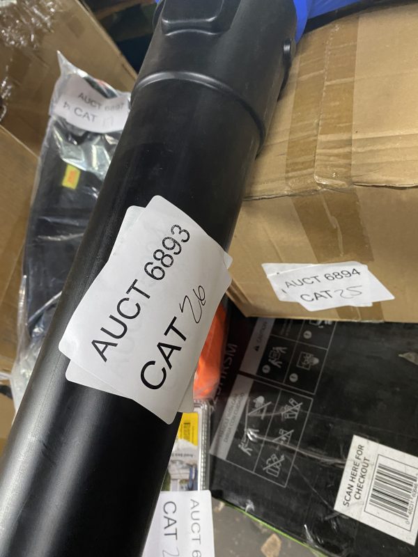 AUCT 6893 CAT 26 - Image 2