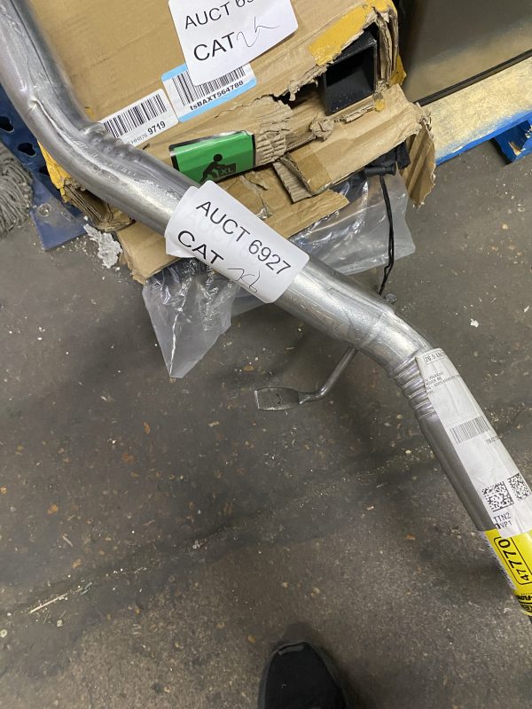 AUCT 6927 CAT 28 - Image 2