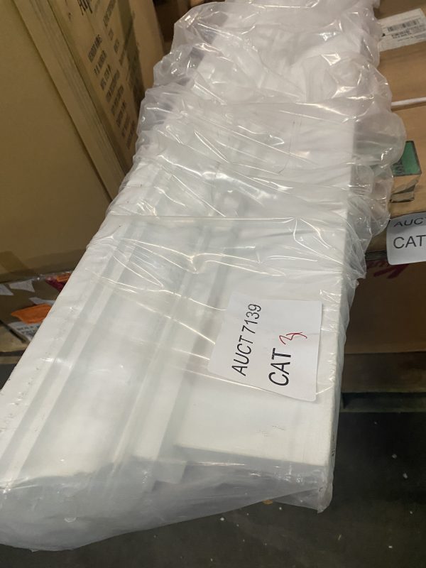 AUCT 7139 CAT 31 - Image 2