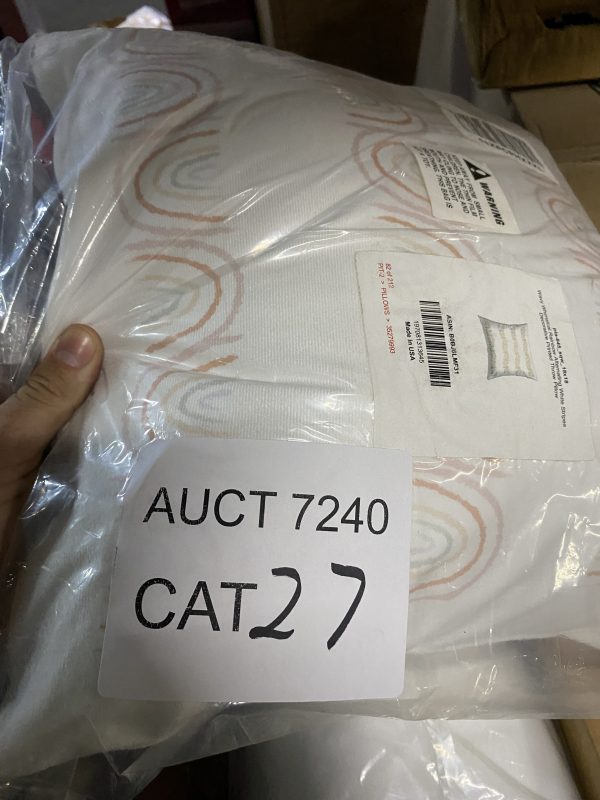 AUCT 7240 CAT 27 - Image 2