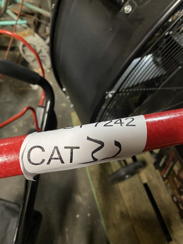 AUCT 7242 CAT 32 - Image 2
