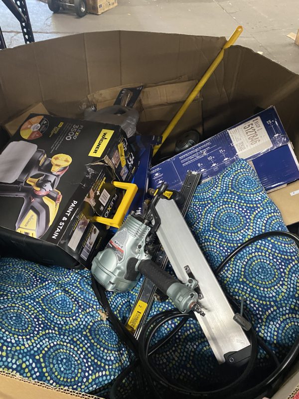 AUCT 7311 CAT 30 - Image 6