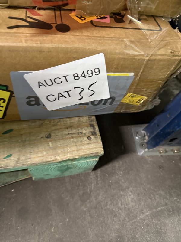 AUCT 8499 CAT 35 - Image 2