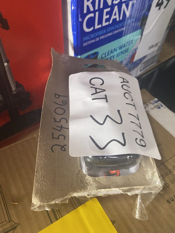 AUCT 7779 CAT 33 - Image 2