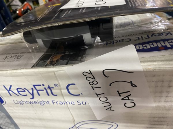 AUCT 7822 CAT 28 - Image 2