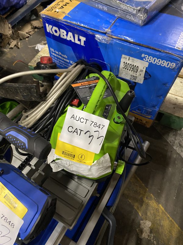 AUCT 7847 CAT 33 - Image 2