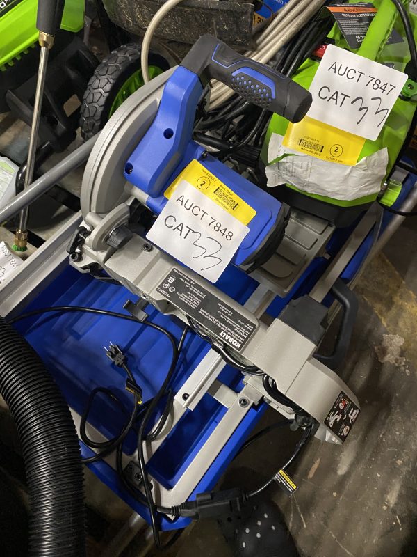 AUCT 7848 CAT 33 - Image 2