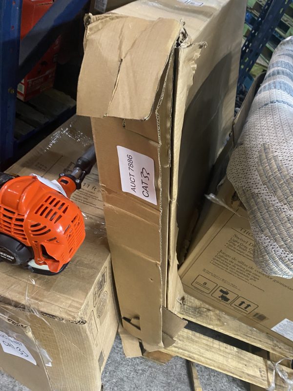 AUCT 7886 CAT 33 - Image 2