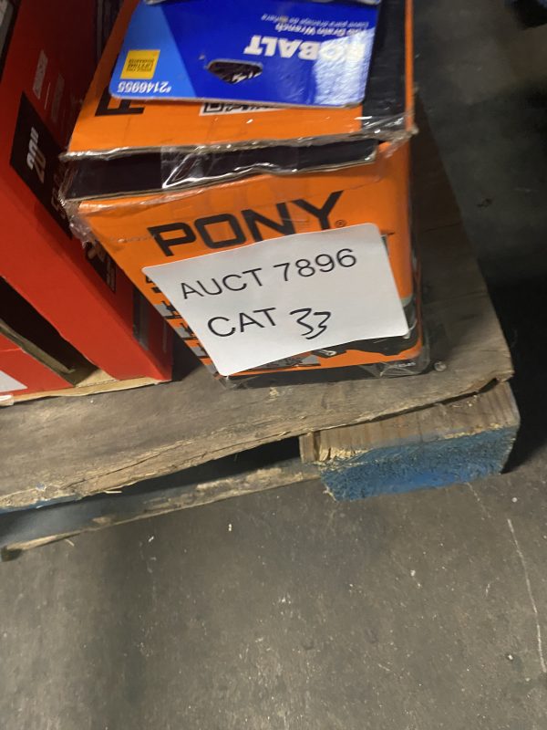 AUCT 7896 CAT 33 - Image 2