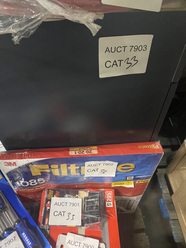 AUCT 7903 CAT 33 - Image 2