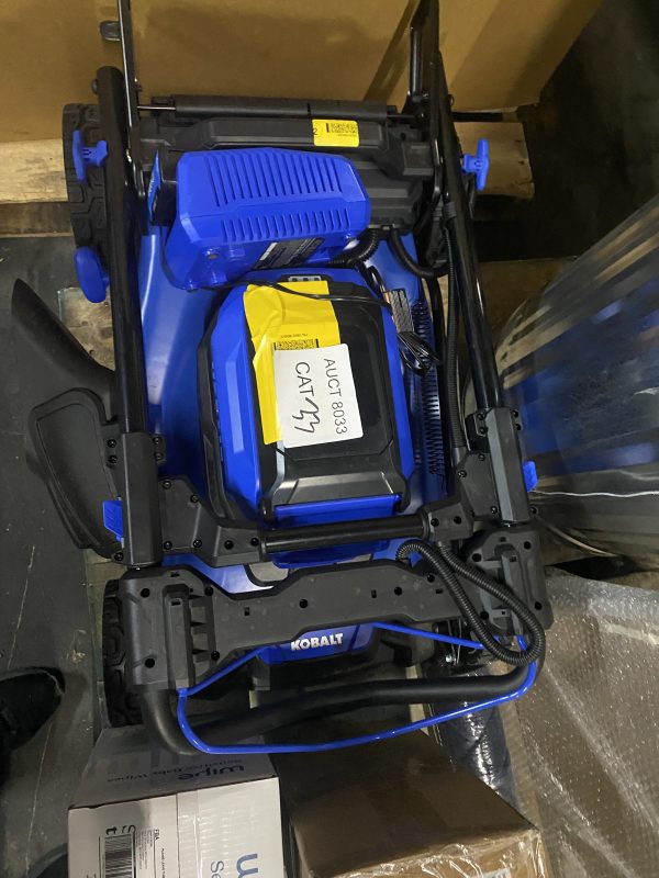 AUCT 8033 CAT 33 - Image 2