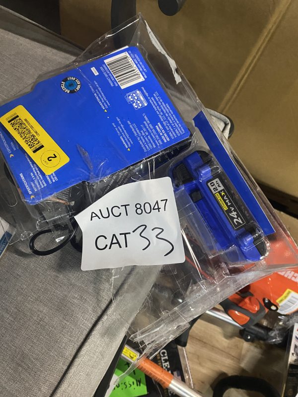 AUCT 8047 CAT 33 - Image 2