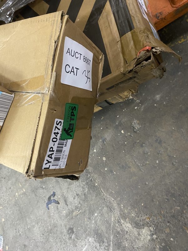 AUCT 8667 CAT 35 - Image 2