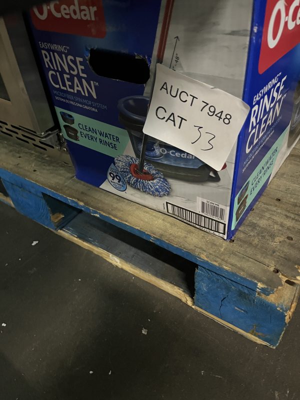 AUCT 7948 CAT 33 - Image 2