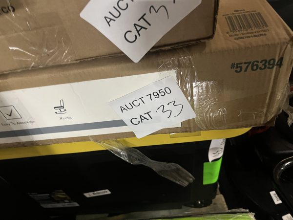 AUCT 7950 CAT 33 - Image 2