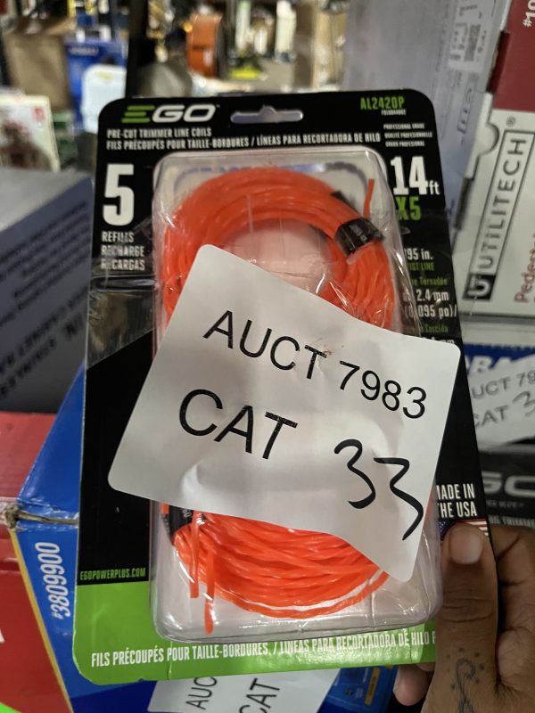 AUCT 7983 CAT 33 - Image 2
