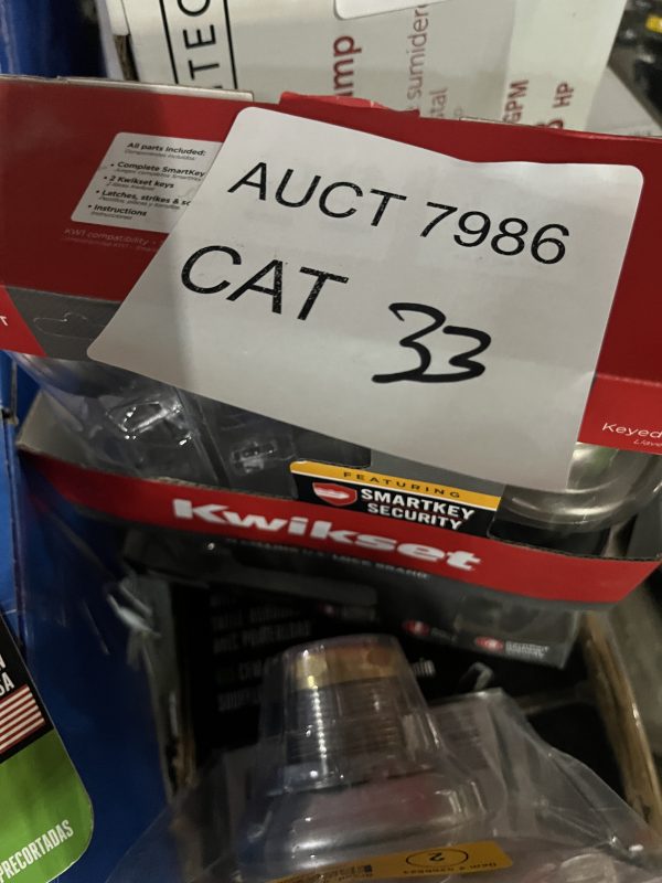 AUCT 7986 CAT 33 - Image 2