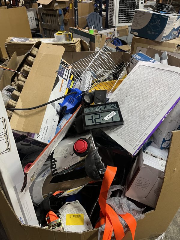 AUCT 7993 CAT 33 - Image 3
