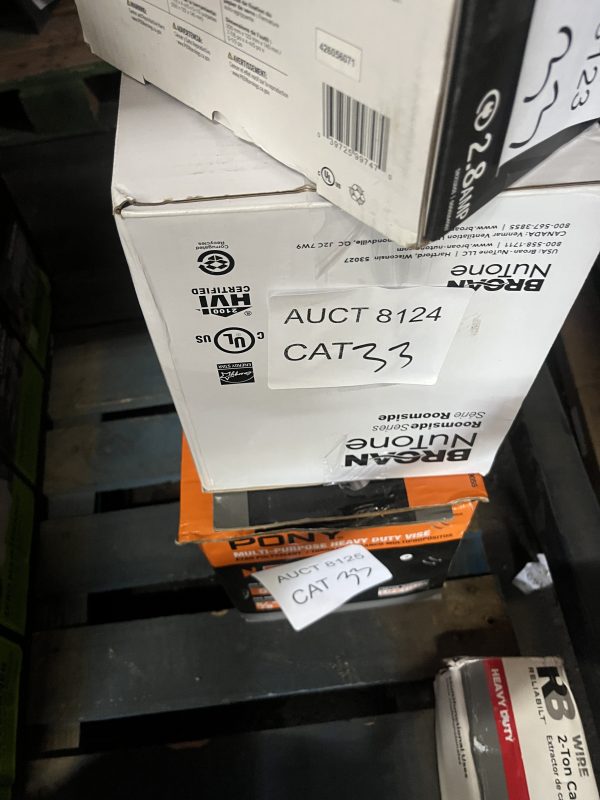 AUCT 8124 CAT 33 - Image 2