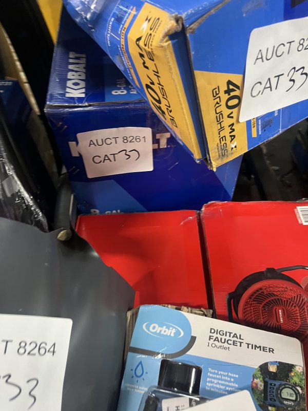 AUCT 8261 CAT 33 - Image 2