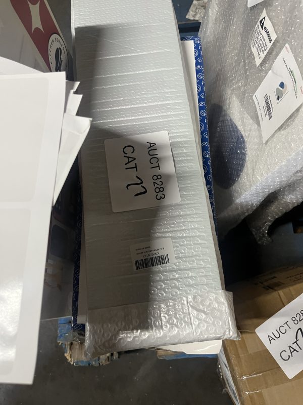 AUCT 8283 CAT 33 - Image 2