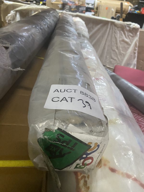 AUCT 8838 CAT 37 - Image 2