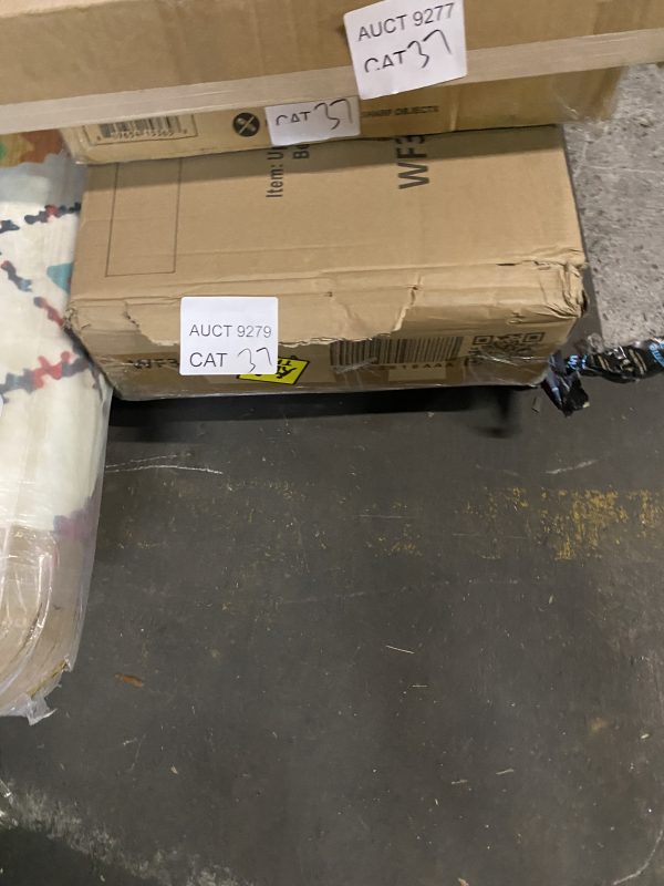 AUCT 9279 CAT 37 - Image 2