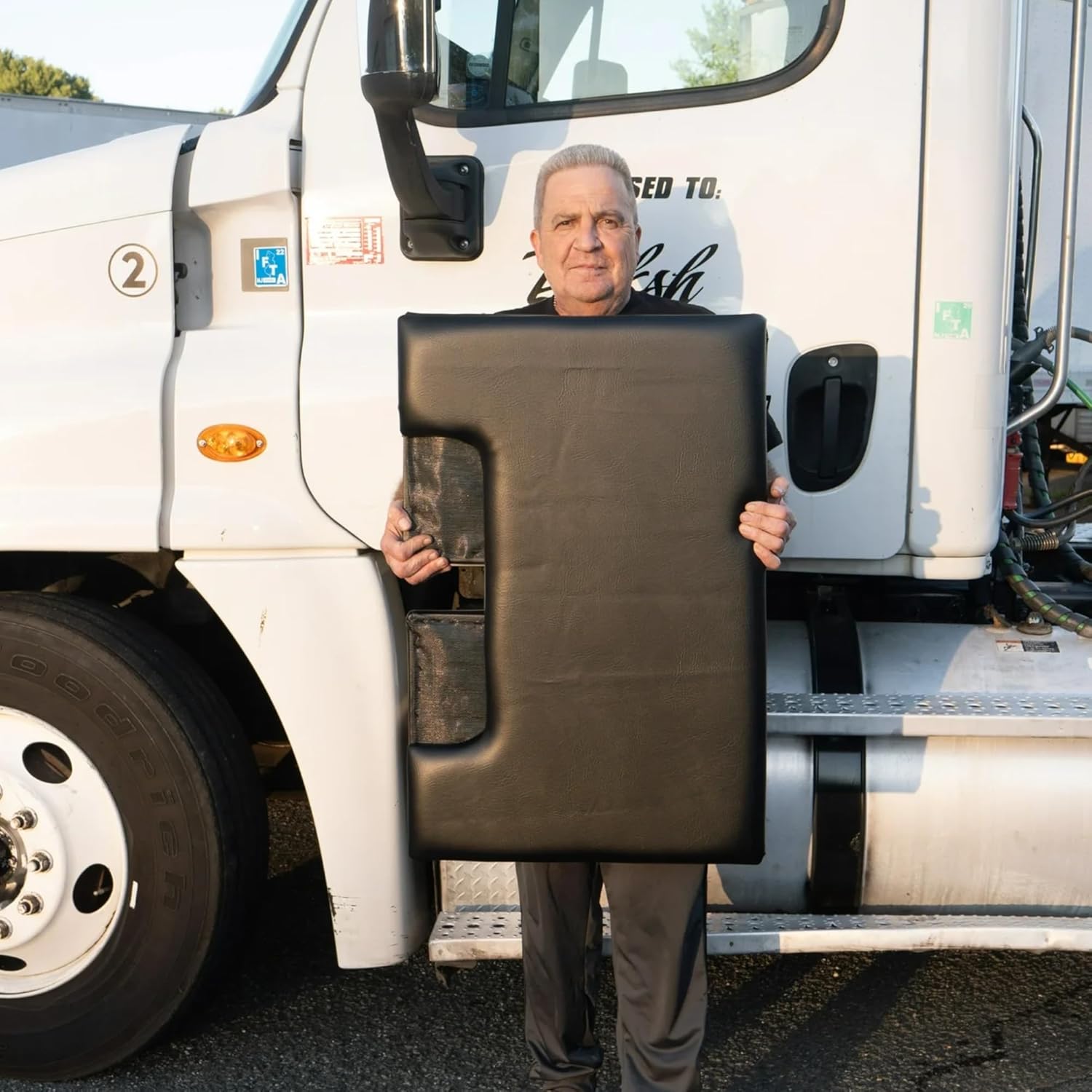 AUCT 12484 - $249 Foldable Bed for Semi-Truck Drivers | Day Cab Bed | Non - Image 4