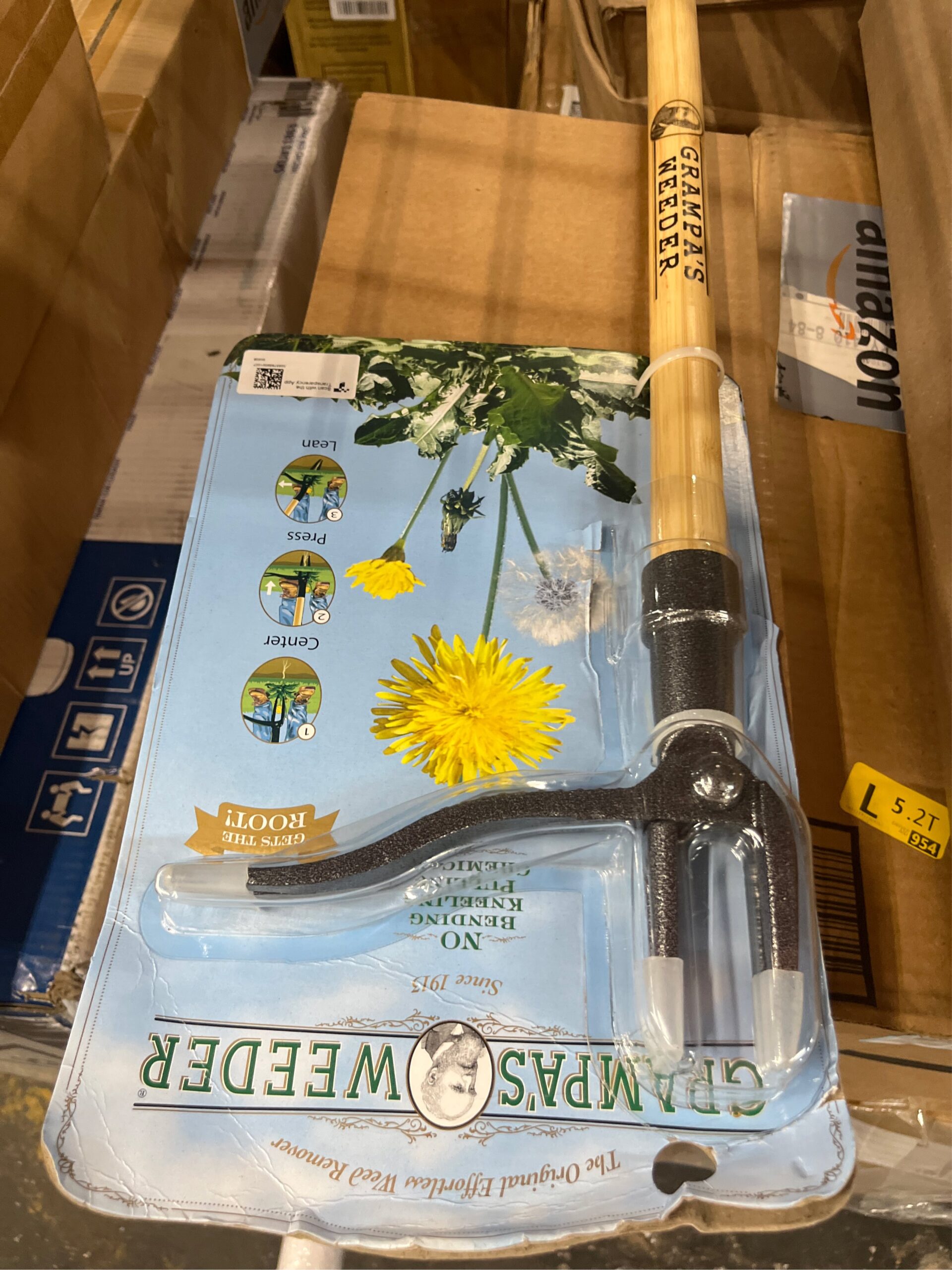 AUCT 14146r - Grampa's Weeder - The Original Stand Up Weed Puller Tool wit - Image 5
