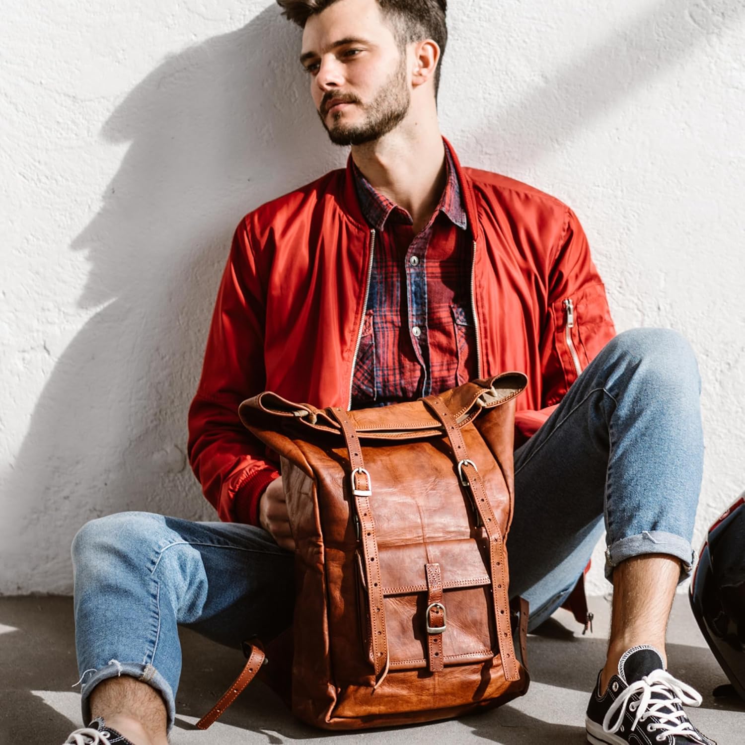 AUCT 12375 - $153 BERLINER BAGS Vintage Genuine Leather Backpack Leeds, T - Image 2