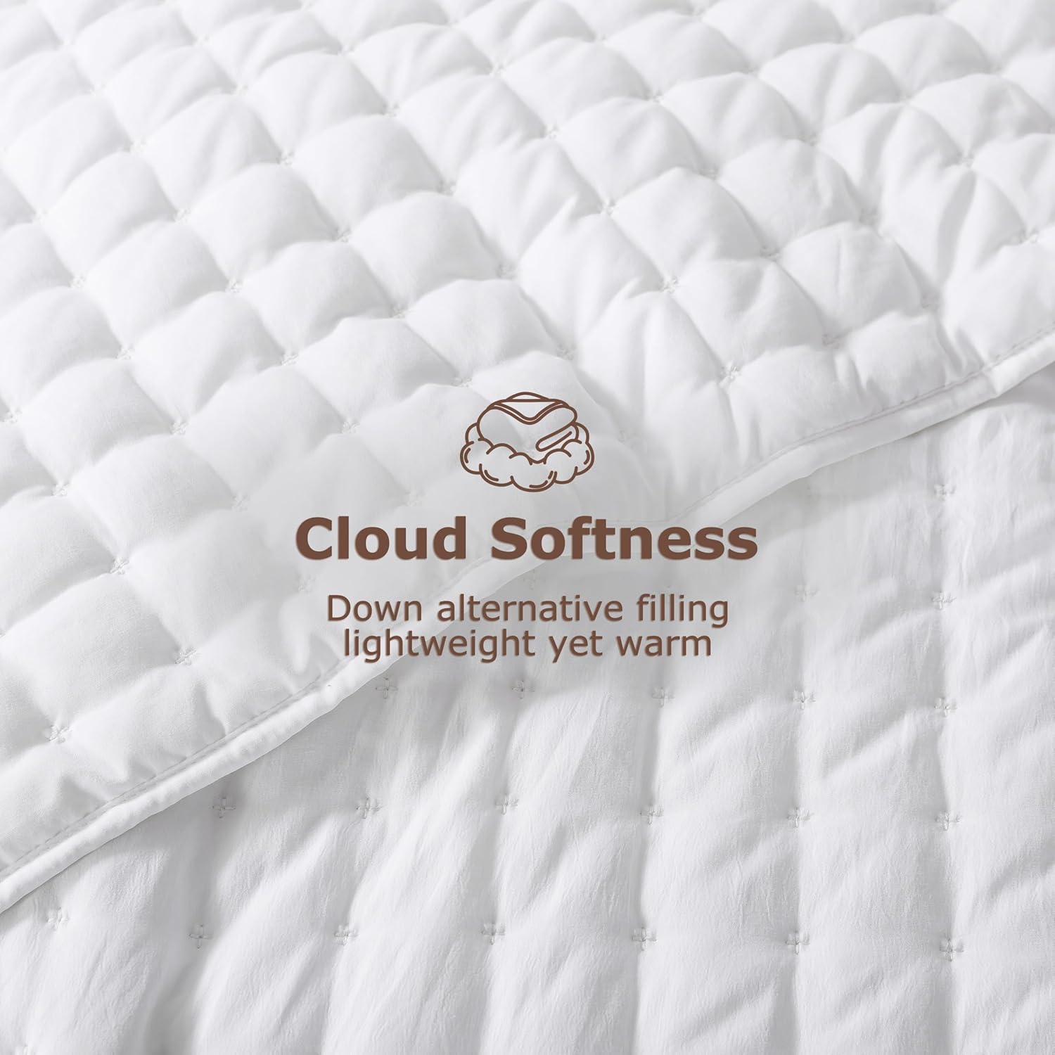 AUCT 13433 - WDCOZY White Cloud Quilt Set King Size, Lightweight Soft Cro - Image 4