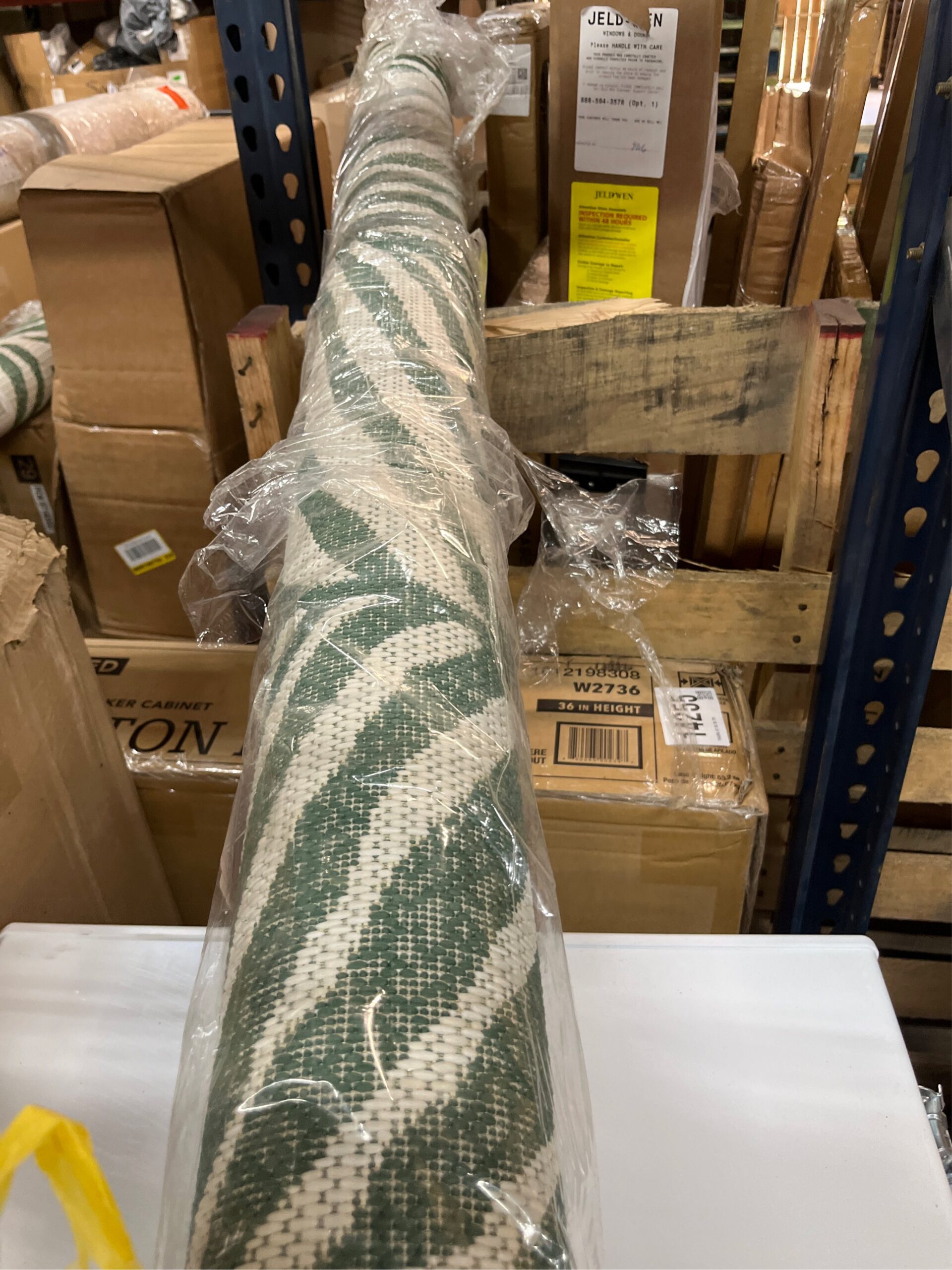 AUCT 14259 - $123 Hampton Bay Green 8 ft. x 10 ft. Palm Indoor/Outdoor Ar - Image 5