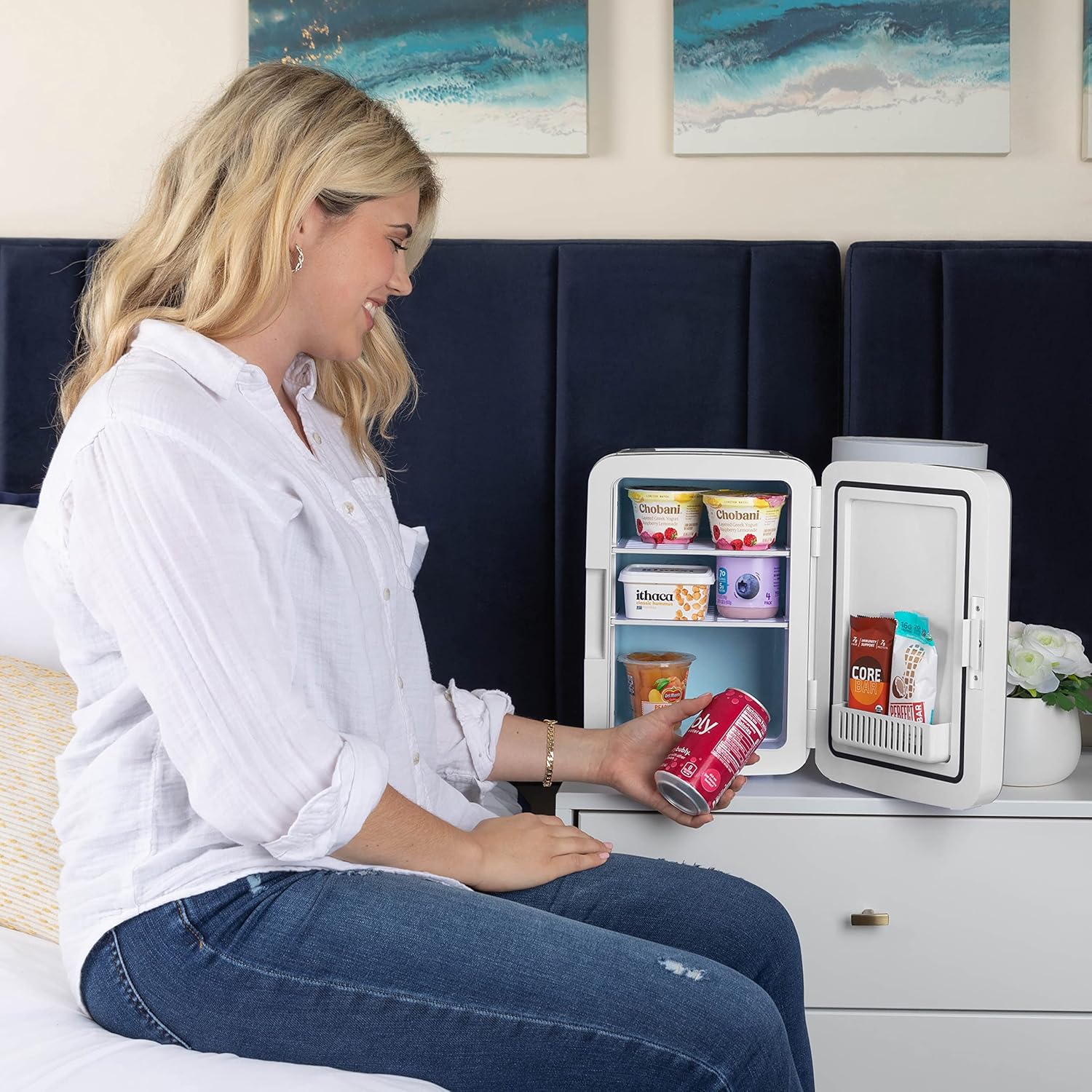 AUCT 13380 - $80 Cooluli 10L Mini Fridge for Bedroom - Car, Office Desk & - Image 4